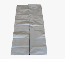Body bags with straight zip