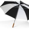 Golf size multi colour nylon fabric umbrella with a metal shaft