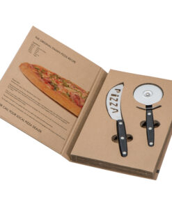 Pizza set consisting of a pizza knife and pizza cutter – a delicious pizza recipe is printed on the eco-friendly box!